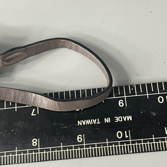 V 73 Gold-tone Lock with Gray Case and Hanging Strap - Picture 8 of 10